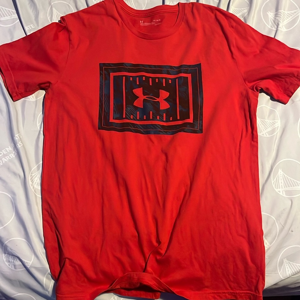 Red under armour shirt, with logo, men’s medium. Worn only a few times.